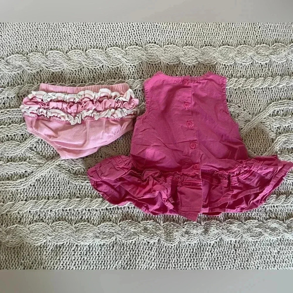 0-3 month spring Sprout flower‎ dress and bloomer set​ - Picture 2 of 5